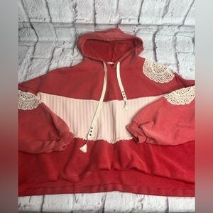 POL OVERSIZED French Terry and Sweater Knit Hooded Top in Tomato red size medium